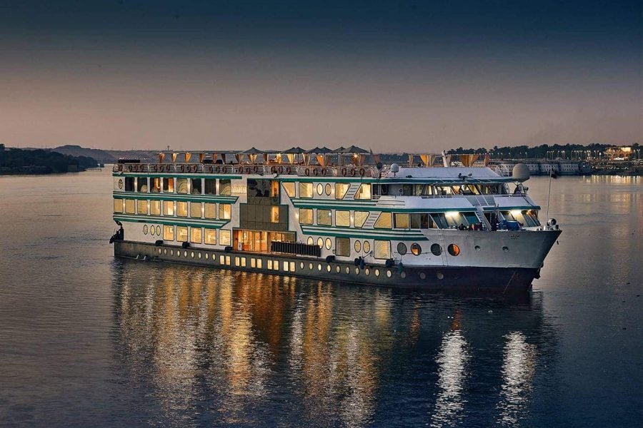 luxurious Nile cruise 4nights from Luxor to Aswan