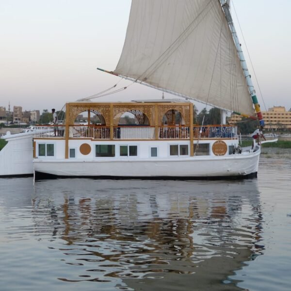 Sandal Nile cruise from Aswan