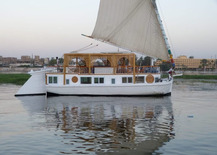 Sandal Nile cruise from Aswan