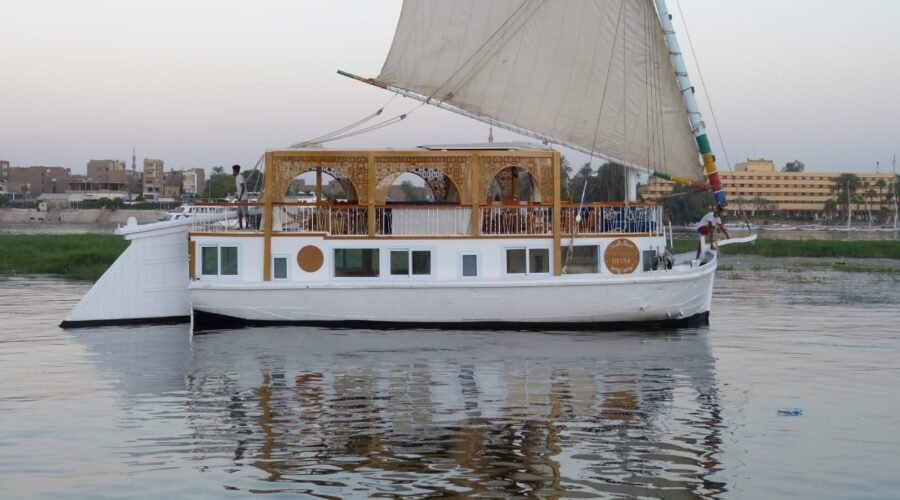 Sandal Nile cruise from Aswan